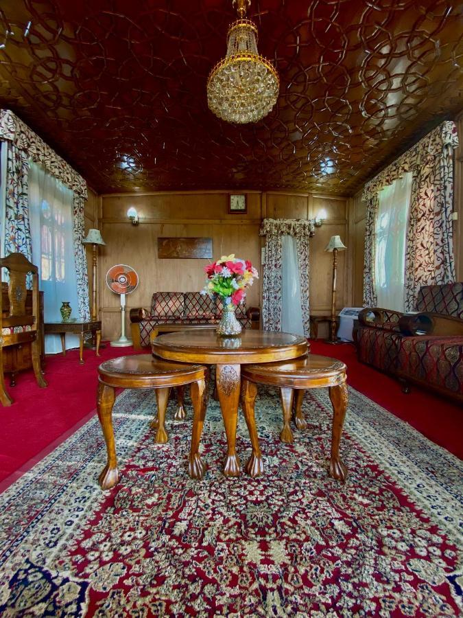 Green Paradise Houseboat - Centrally Heated Срінагар Екстер'єр фото